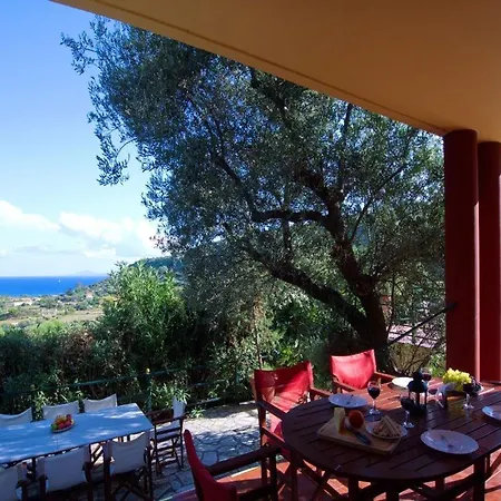 Kato Sleeps 8 * Kateleios