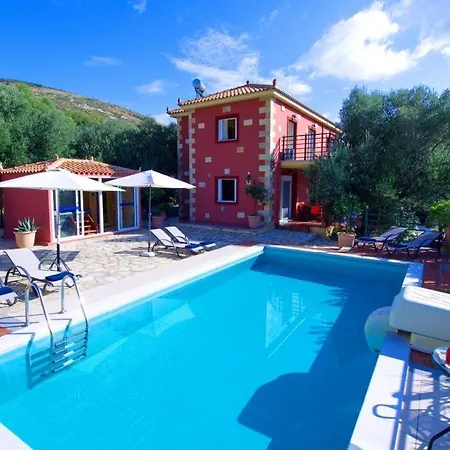 Kato Sleeps 8 Вилла *