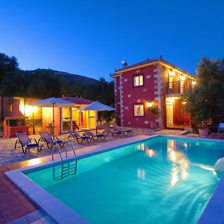 Kato Sleeps 8 * Кателиос